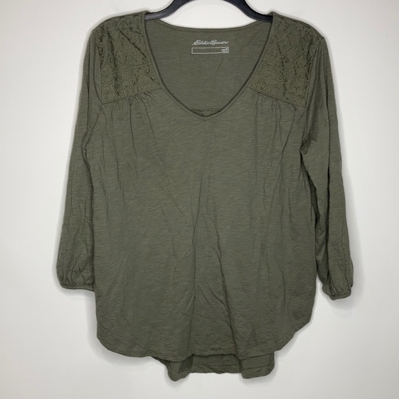 Eddie Bauer olive green v-neck top size medium - Picture 1 of 7